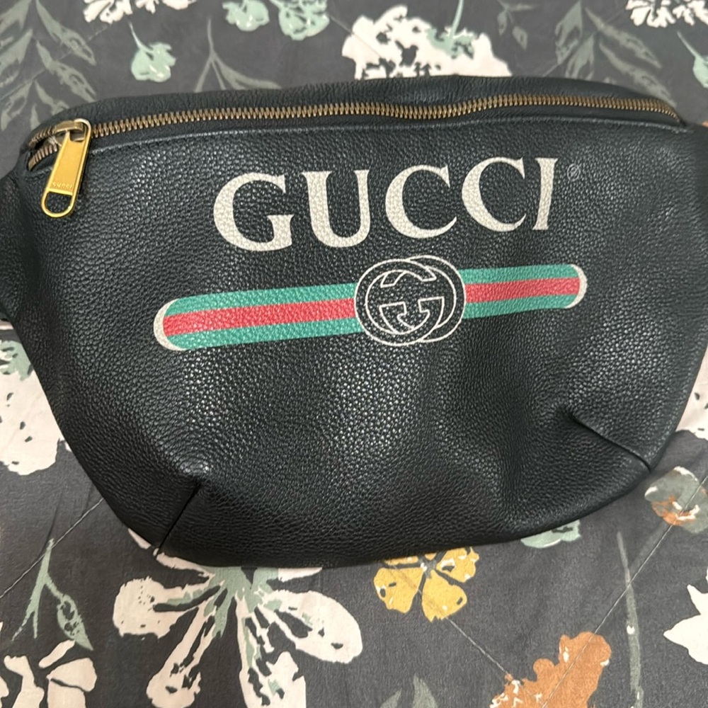 Authentic GUCCI Print Large Belt Bag Black Green Red Leather Bum Bag